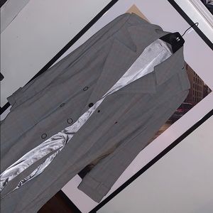 Tahari Trench Coat (BRAND NEW) with tags.